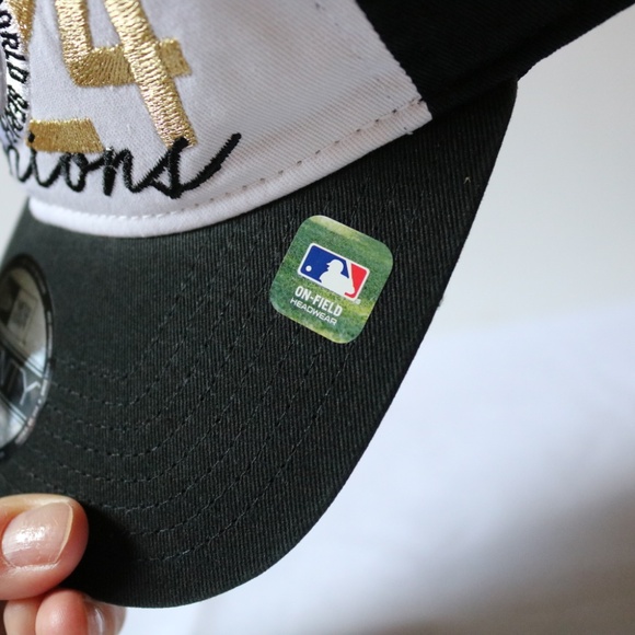 NEW 2024 World Series LA Adjustable Baseball Cap Hat MLB New Era 9twenty - Picture 5 of 10